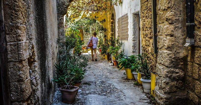 Guide pratique pour préparer un premier voyage en solo